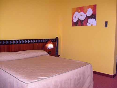 Flower Hotel 3*