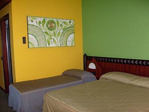 Flower Hotel 3*